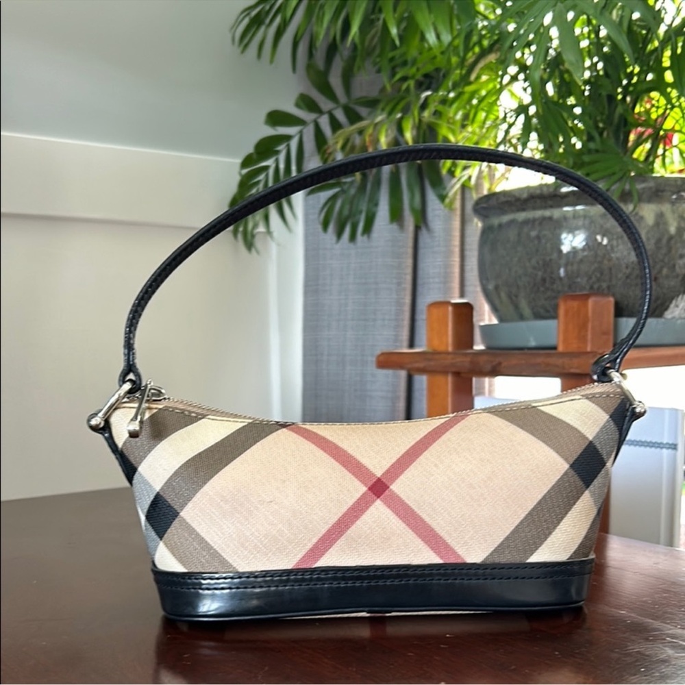 Burberry Checkered Beige and Black Shoulder Bag